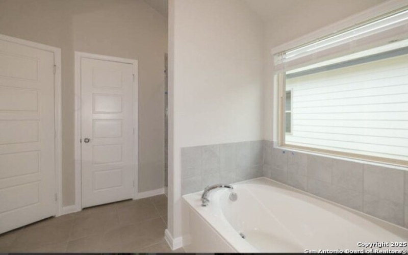 4241 Carlotta, New Braunfels, TX 78130, 3 Bedrooms Bedrooms, ,2 BathroomsBathrooms,Residential Lease,For Rent,4241 Carlotta,1875552