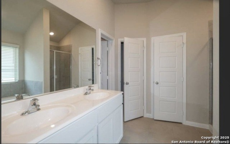 4241 Carlotta, New Braunfels, TX 78130, 3 Bedrooms Bedrooms, ,2 BathroomsBathrooms,Residential Lease,For Rent,4241 Carlotta,1875552