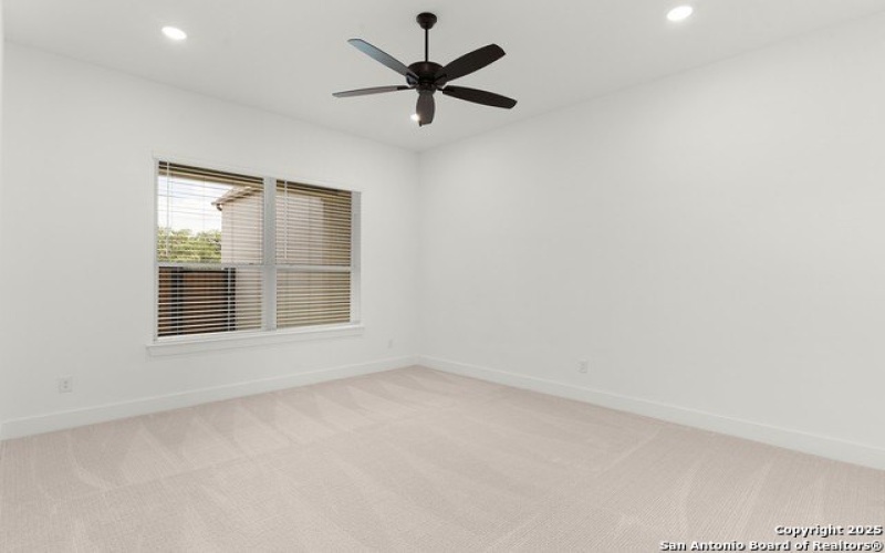 10031 UNIVERSITY WAY #8, San Antonio, TX 78224, 3 Bedrooms Bedrooms, ,2 BathroomsBathrooms,Residential,For Sale,10031 UNIVERSITY WAY,1879548