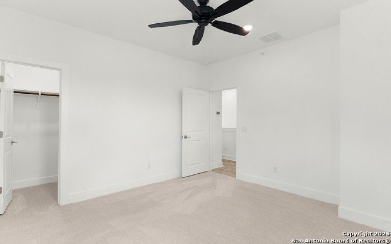10031 UNIVERSITY WAY #8, San Antonio, TX 78224, 3 Bedrooms Bedrooms, ,2 BathroomsBathrooms,Residential,For Sale,10031 UNIVERSITY WAY,1879548