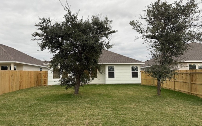 110 Montego Drive, Rockport, TX 78382, 3 Habitaciones Habitaciones , ,2 BañosBaños,Residential,En Venta,110 Montego Drive,452927
