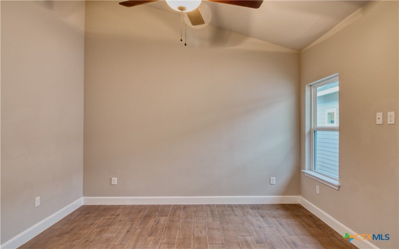 2202 Virginia Blvd #201, San Antonio, TX 78203, 3 Bedrooms Bedrooms, ,2 BathroomsBathrooms,Residential Lease,For Rent,2202 Virginia Blvd,584986