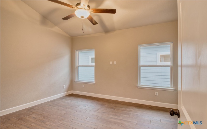 2202 Virginia Blvd #201, San Antonio, TX 78203, 3 Bedrooms Bedrooms, ,2 BathroomsBathrooms,Residential Lease,For Rent,2202 Virginia Blvd,584986
