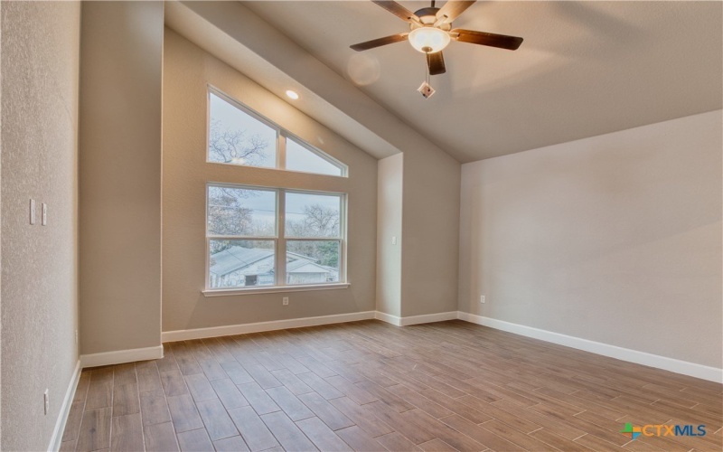 2202 Virginia Blvd #201, San Antonio, TX 78203, 3 Bedrooms Bedrooms, ,2 BathroomsBathrooms,Residential Lease,For Rent,2202 Virginia Blvd,584986