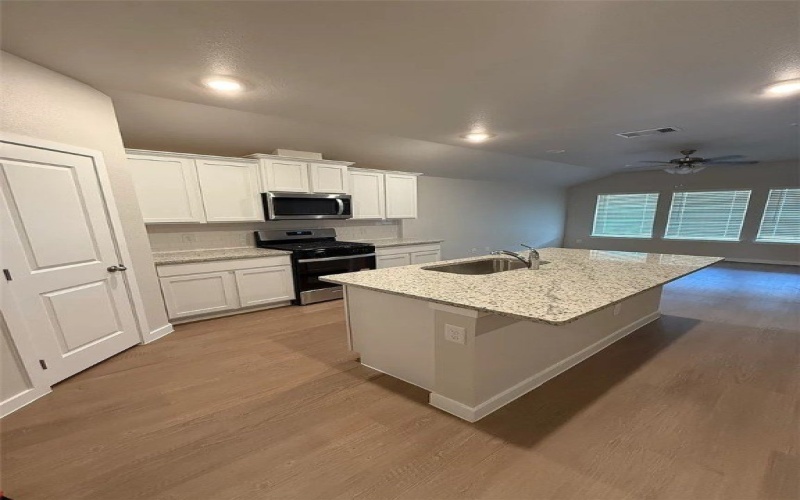 6225 Sadie Street, Corpus Christi, TX 78415, 4 Habitaciones Habitaciones , ,2 BañosBaños,Residential,En Venta,6225 Sadie Street,461269