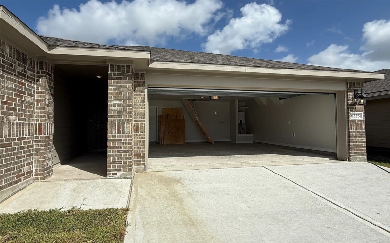 6225 Sadie Street, Corpus Christi, TX 78415, 4 Habitaciones Habitaciones , ,2 BañosBaños,Residential,En Venta,6225 Sadie Street,461269