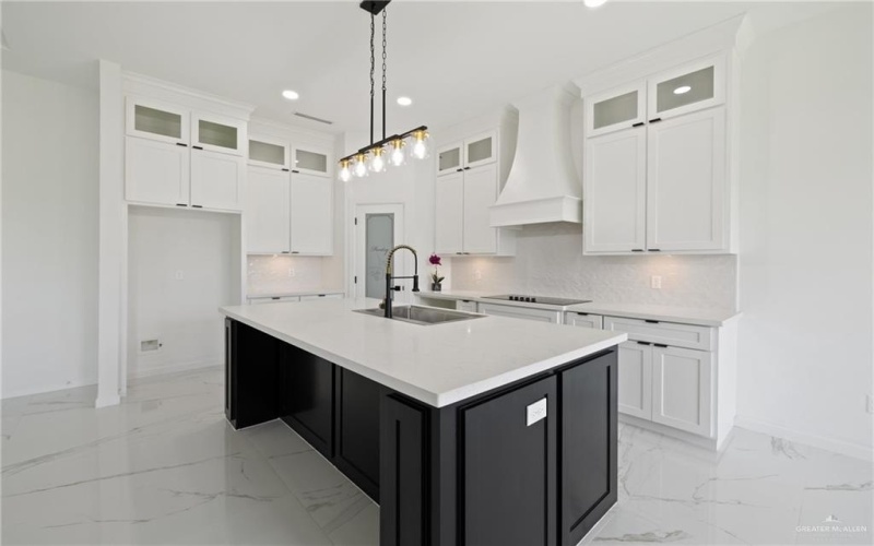 2613 E Comal Road, Edinburg, TX 78542, 3 Habitaciones Habitaciones , ,2 BañosBaños,Residential,En Venta,2613 E Comal Road,474749
