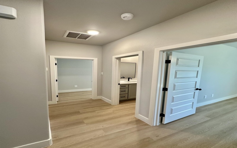2917 135th Street, Lubbock, TX 79423, 4 Habitaciones Habitaciones , ,3 BañosBaños,Residential Lease,En Alquiler,2917 135th Street,202557011