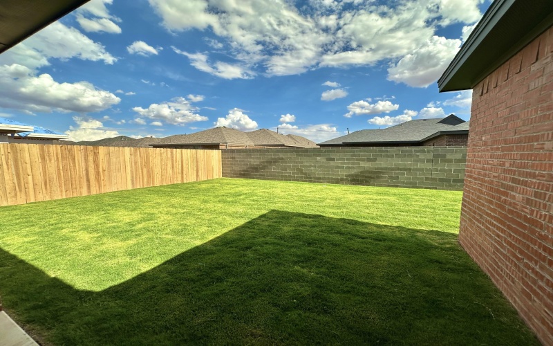 2917 135th Street, Lubbock, TX 79423, 4 Habitaciones Habitaciones , ,3 BañosBaños,Residential Lease,En Alquiler,2917 135th Street,202557011
