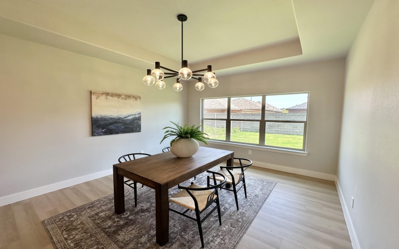 2917 135th Street, Lubbock, TX 79423, 4 Habitaciones Habitaciones , ,3 BañosBaños,Residential Lease,En Alquiler,2917 135th Street,202557011