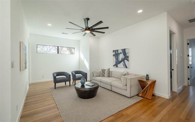 528 Bondstone Drive, Dallas, TX 75218, 5 Bedrooms Bedrooms, ,6 BathroomsBathrooms,Residential,For Sale,528 Bondstone Drive,20882276