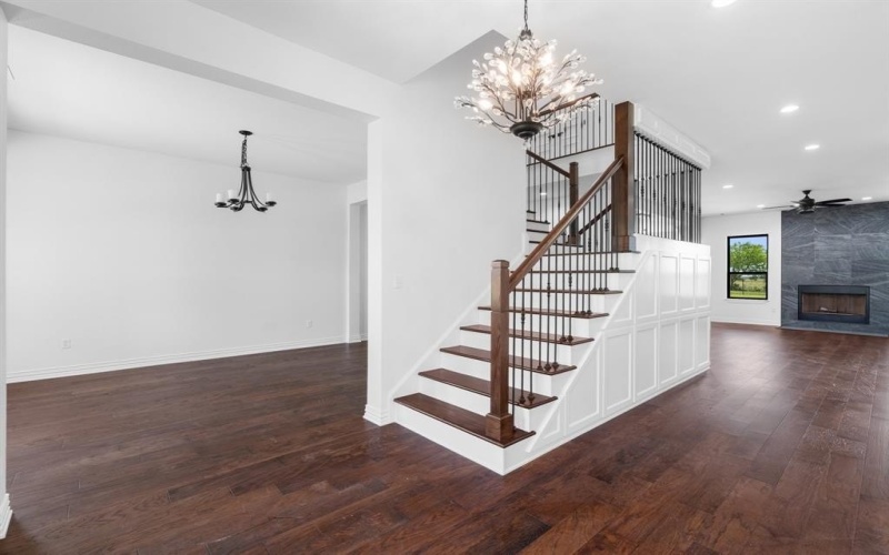 1321 Greycrest Terrace, Waxahachie, TX 76065, 4 Habitaciones Habitaciones , ,3 BañosBaños,Residential,En Venta,1321 Greycrest Terrace,20971768