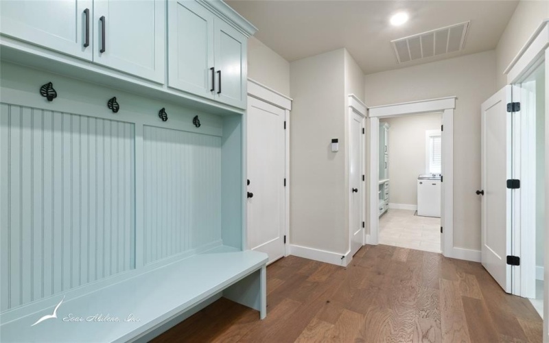 2910 Braune Road, Abilene, TX 79606, 4 Bedrooms Bedrooms, ,3 BathroomsBathrooms,Residential,For Sale,2910 Braune Road,20975737