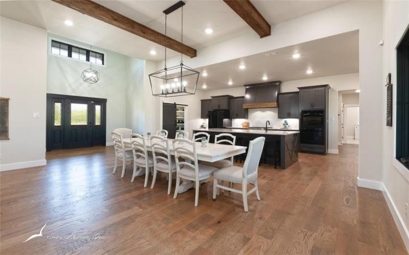 2910 Braune Road, Abilene, TX 79606, 4 Bedrooms Bedrooms, ,3 BathroomsBathrooms,Residential,For Sale,2910 Braune Road,20975737