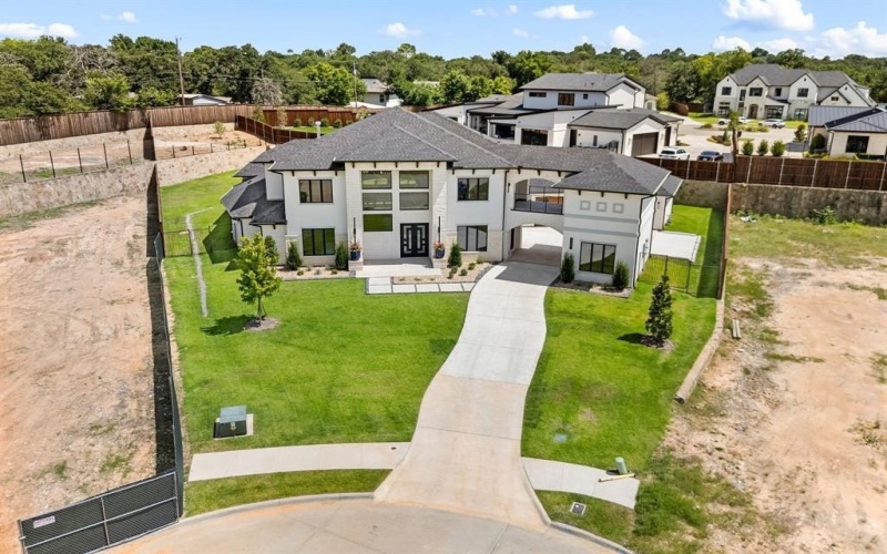1732 Oakbrook Drive, Keller, TX 76262, 4 Bedrooms Bedrooms, ,5 BathroomsBathrooms,Residential,For Sale,1732 Oakbrook Drive,20976712