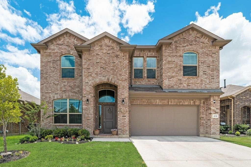 213 Frenchpark Drive, Fort Worth, TX 76052, 5 Bedrooms Bedrooms, ,5 BathroomsBathrooms,Residential,For Sale,213 Frenchpark Drive,20977964