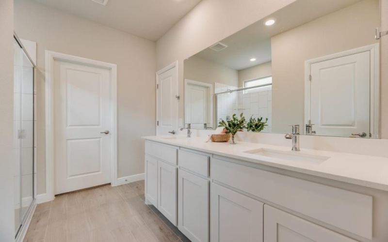 213 Frenchpark Drive, Fort Worth, TX 76052, 5 Bedrooms Bedrooms, ,5 BathroomsBathrooms,Residential,For Sale,213 Frenchpark Drive,20977964
