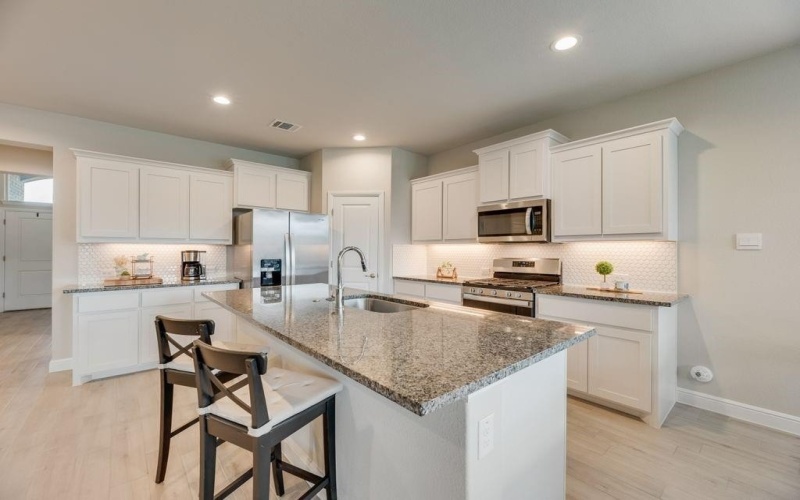 213 Frenchpark Drive, Fort Worth, TX 76052, 5 Bedrooms Bedrooms, ,5 BathroomsBathrooms,Residential,For Sale,213 Frenchpark Drive,20977964