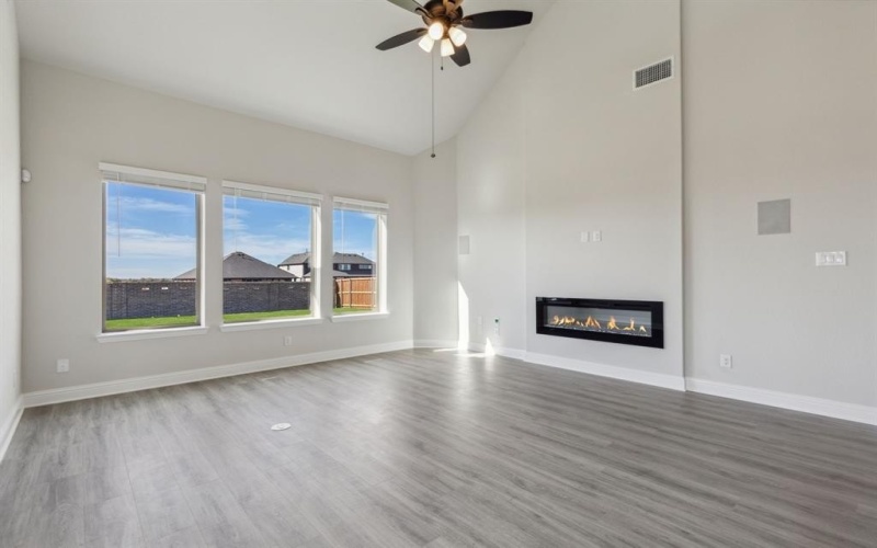 3726 Blooming Prairie Drive, Crandall, TX 75114, 5 Bedrooms Bedrooms, ,3 BathroomsBathrooms,Residential,For Sale,3726 Blooming Prairie Drive,20978486