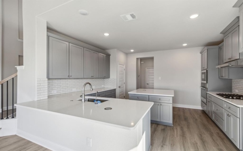 3726 Blooming Prairie Drive, Crandall, TX 75114, 5 Bedrooms Bedrooms, ,3 BathroomsBathrooms,Residential,For Sale,3726 Blooming Prairie Drive,20978486
