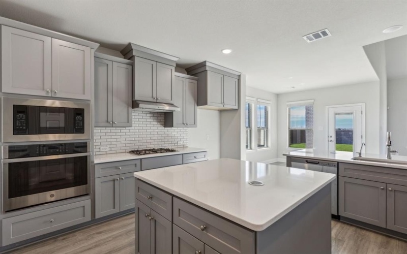 3726 Blooming Prairie Drive, Crandall, TX 75114, 5 Bedrooms Bedrooms, ,3 BathroomsBathrooms,Residential,For Sale,3726 Blooming Prairie Drive,20978486