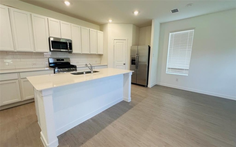 1304 Francesca Drive, Little Elm, TX 75068, 4 Habitaciones Habitaciones , ,2 BañosBaños,Residential Lease,En Alquiler,1304 Francesca Drive,20978793