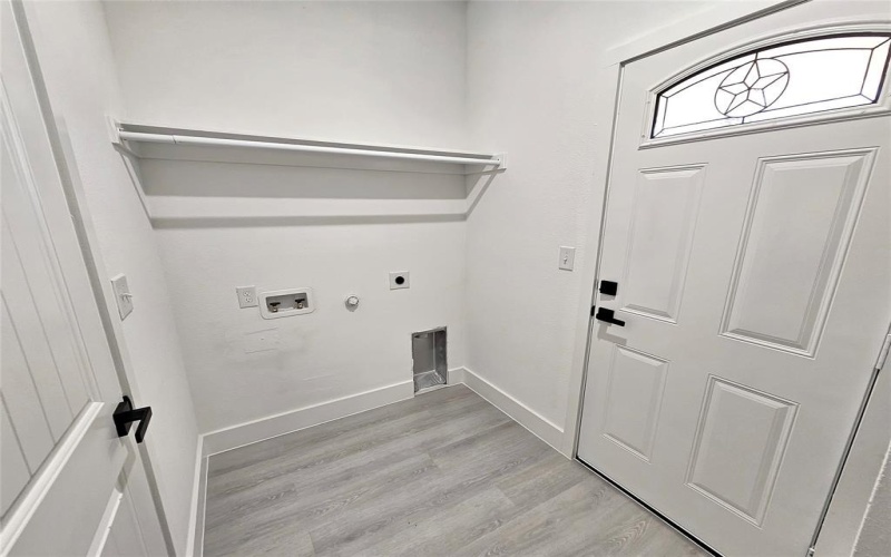 6130 Inca Dr., Mabank, TX 75156, 3 Bedrooms Bedrooms, ,2 BathroomsBathrooms,Residential,For Sale,6130 Inca Dr.,20983263