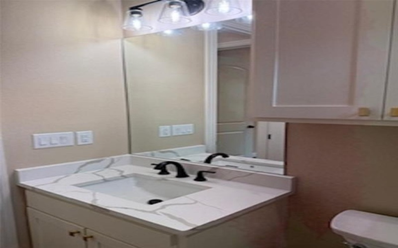 318 S Watson Street #B, Alvarado, TX 76009, 3 Habitaciones Habitaciones , ,2 BañosBaños,Residential Lease,En Alquiler,318 S Watson Street,20983357