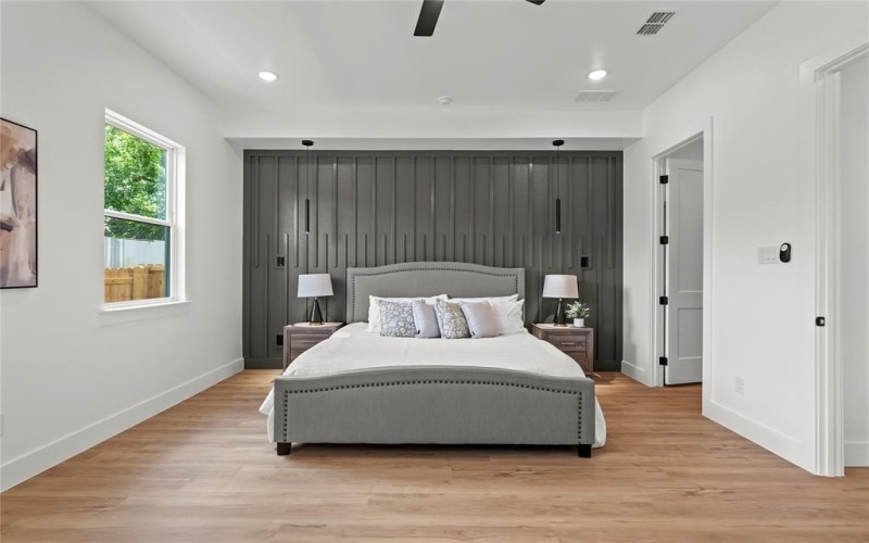 404 Cleaves Street, Dallas, TX 75203, 4 Bedrooms Bedrooms, ,3 BathroomsBathrooms,Residential,For Sale,404 Cleaves Street,20983419
