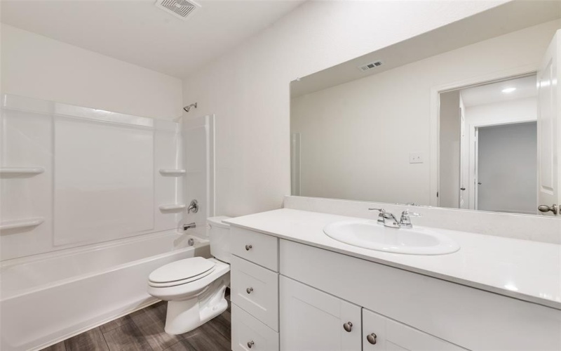 207 bradford Drive, Princeton, TX 75407, 5 Bedrooms Bedrooms, ,3 BathroomsBathrooms,Residential Lease,For Rent,207 bradford Drive,20983494