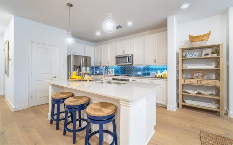 7905 Sunset Boulevard, Rowlett, TX 75088, 4 Bedrooms Bedrooms, ,3 BathroomsBathrooms,Residential,For Sale,7905 Sunset Boulevard,20983649