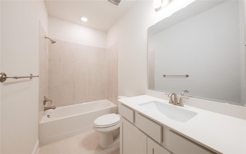 2120 Naples Drive, Rowlett, TX 75088, 3 Bedrooms Bedrooms, ,3 BathroomsBathrooms,Residential,For Sale,2120 Naples Drive,20983763