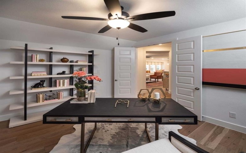 1921 Calumet Drive, Aubrey, TX 76227, 4 Bedrooms Bedrooms, ,2 BathroomsBathrooms,Residential,For Sale,1921 Calumet Drive,20983767