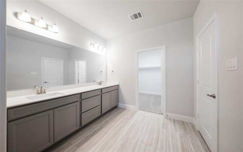 2116 Naples Drive, Rowlett, TX 75088, 4 Habitaciones Habitaciones , ,3 BañosBaños,Residential,En Venta,2116 Naples Drive,20983802