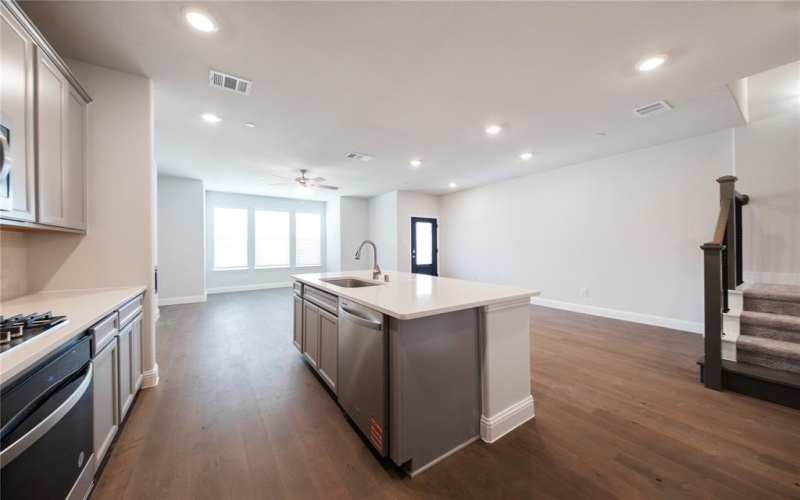 2116 Naples Drive, Rowlett, TX 75088, 4 Habitaciones Habitaciones , ,3 BañosBaños,Residential,En Venta,2116 Naples Drive,20983802