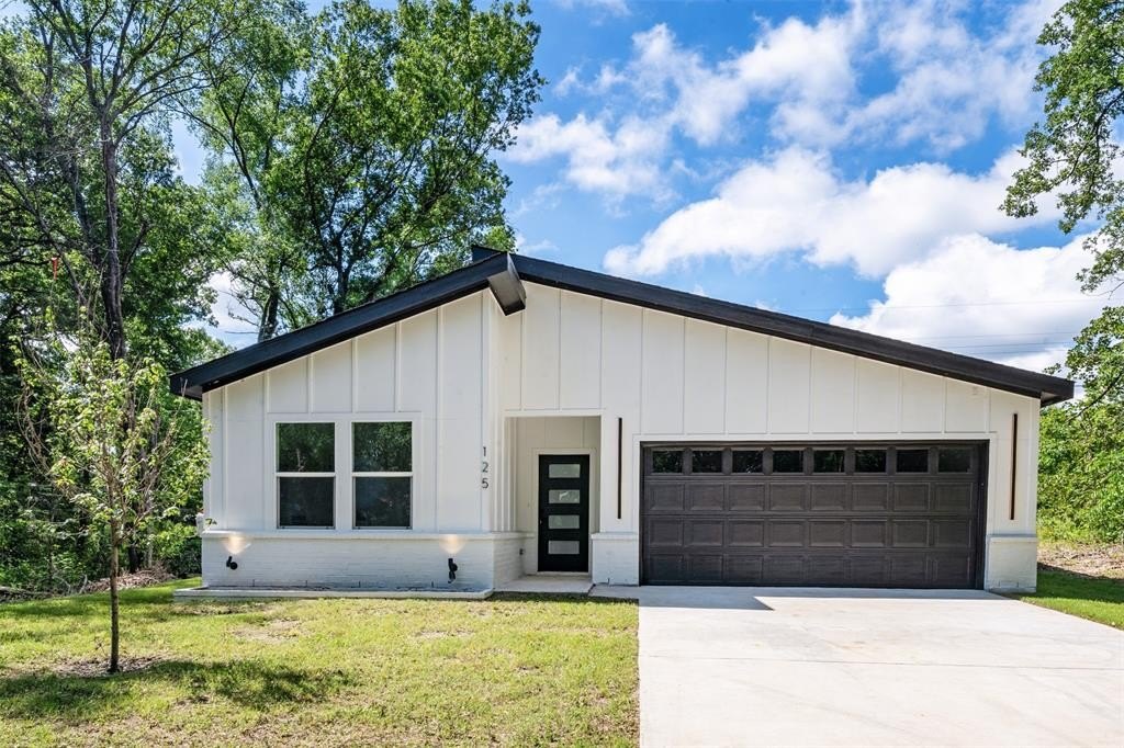 125 Bluebonnet Drive, Gun Barrel City, TX 75156, 3 Bedrooms Bedrooms, ,2 BathroomsBathrooms,Residential Lease,For Rent,125 Bluebonnet Drive,20983821