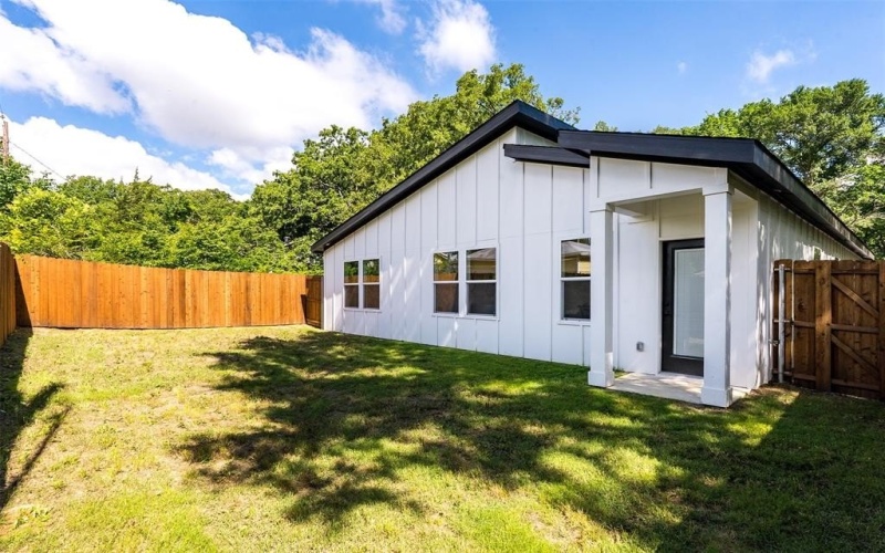 125 Bluebonnet Drive, Gun Barrel City, TX 75156, 3 Bedrooms Bedrooms, ,2 BathroomsBathrooms,Residential Lease,For Rent,125 Bluebonnet Drive,20983821