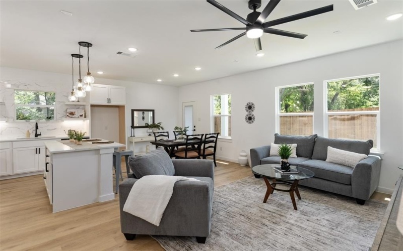 125 Bluebonnet Drive, Gun Barrel City, TX 75156, 3 Bedrooms Bedrooms, ,2 BathroomsBathrooms,Residential Lease,For Rent,125 Bluebonnet Drive,20983821