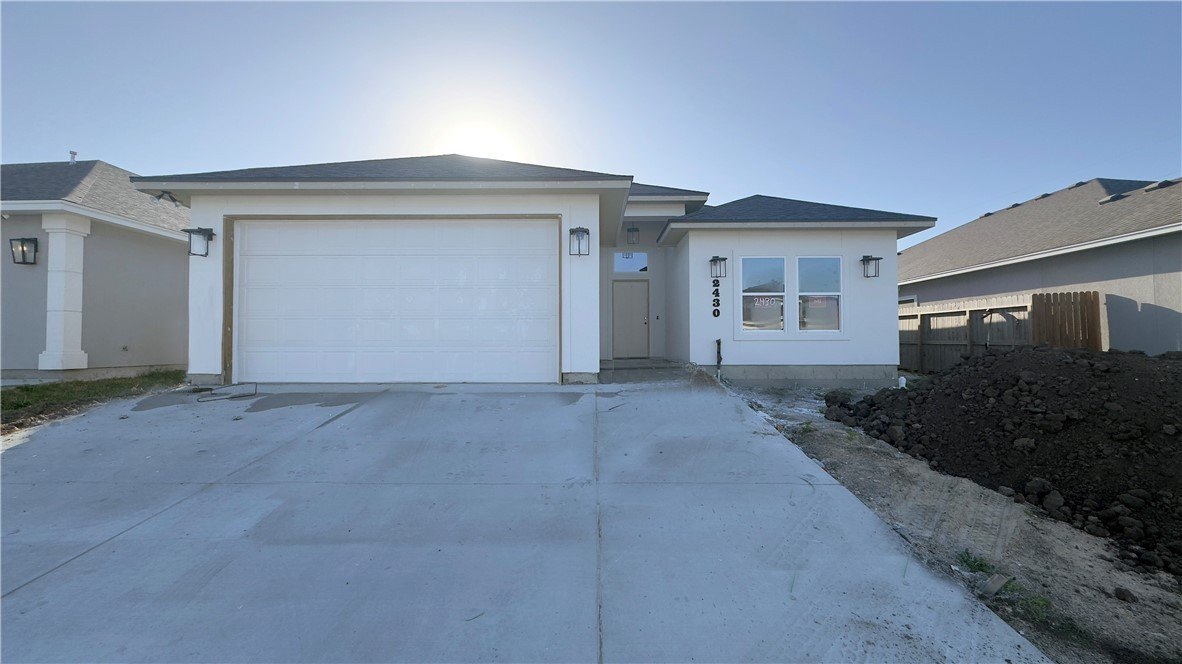 2430 Manuel, Corpus Christi, TX 78414, 4 Bedrooms Bedrooms, ,2 BathroomsBathrooms,Residential,For Sale,2430 Manuel,453550