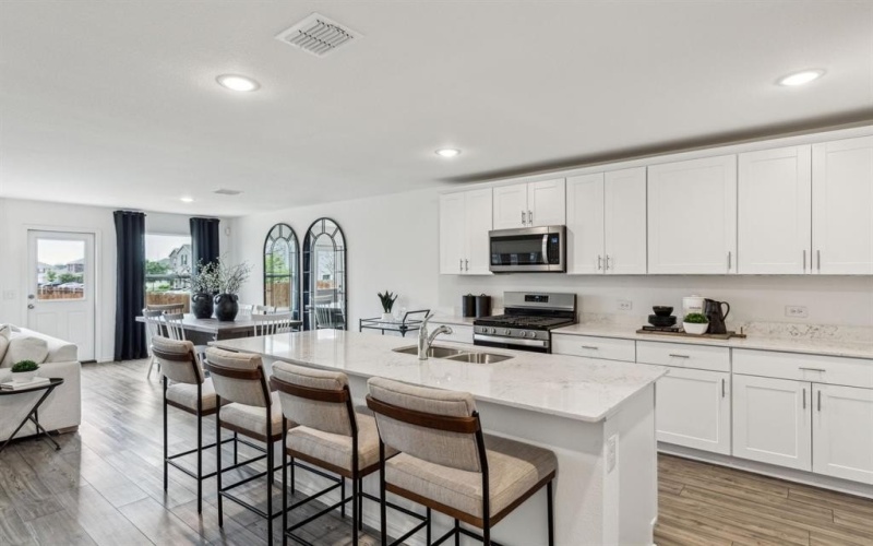 2708 Barton Springs Drive, Denton, TX 76208, 4 Bedrooms Bedrooms, ,2 BathroomsBathrooms,Residential,For Sale,2708 Barton Springs Drive,20983936