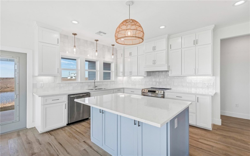 7538 La Concha Boulevard, Port Aransas, TX 78373, 4 Bedrooms Bedrooms, ,2 BathroomsBathrooms,Residential,For Sale,7538 La Concha Boulevard,453551