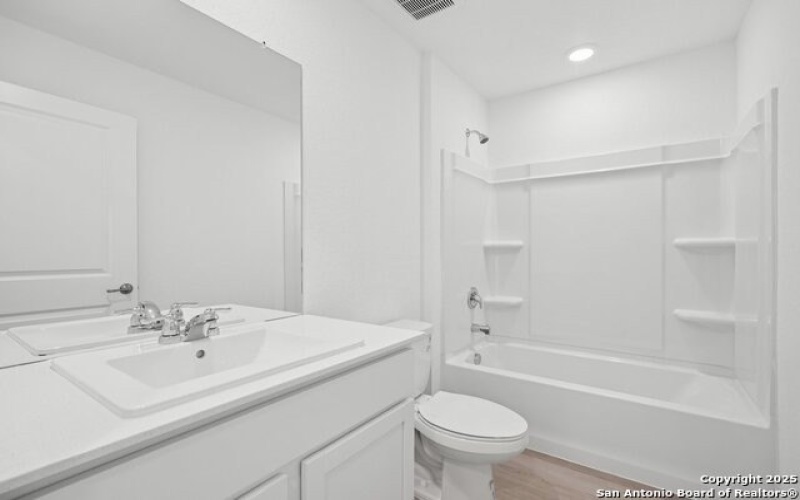 10750 Twyla Rd, San Antonio, TX 78224, 3 Bedrooms Bedrooms, ,2 BathroomsBathrooms,Residential Lease,For Rent,10750 Twyla Rd,1879620
