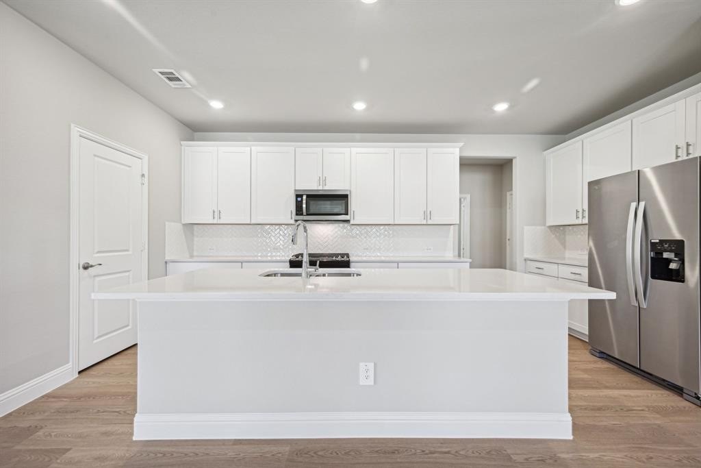 6625 Coyote Valley Trail, Fort Worth, TX 76036, 4 Habitaciones Habitaciones , ,3 BañosBaños,Residential,En Venta,6625 Coyote Valley Trail,20980093