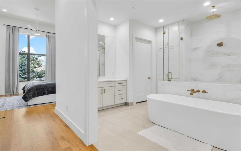 805 Pavillion #103, Dallas, TX 75204, 3 Bedrooms Bedrooms, ,3 BathroomsBathrooms,Residential,For Sale,805 Pavillion,20980351