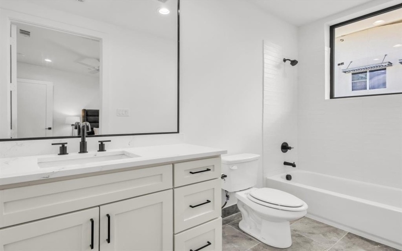 805 Pavillion #103, Dallas, TX 75204, 3 Bedrooms Bedrooms, ,3 BathroomsBathrooms,Residential,For Sale,805 Pavillion,20980351