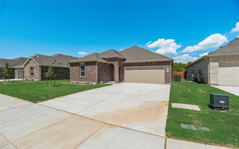 1904 Monchino Place, Providence Village, TX 76227, 4 Bedrooms Bedrooms, ,2 BathroomsBathrooms,Residential Lease,For Rent,1904 Monchino Place,20982283