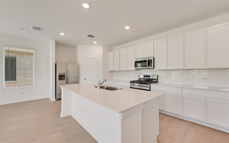 1904 Monchino Place, Providence Village, TX 76227, 4 Bedrooms Bedrooms, ,2 BathroomsBathrooms,Residential Lease,For Rent,1904 Monchino Place,20982283