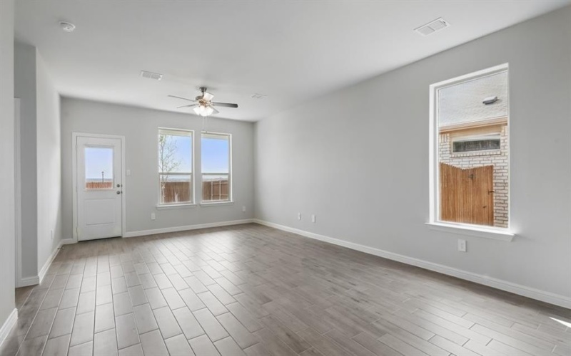 108 TRINITY Street, Grandview, TX 76050, 4 Bedrooms Bedrooms, ,2 BathroomsBathrooms,Residential,For Sale,108 TRINITY Street,20982367