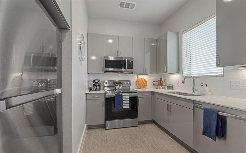 579 LLOYDS ROAD #1231B, Little Elm, TX 75068, 2 Bedrooms Bedrooms, ,2 BathroomsBathrooms,Residential Lease,For Rent,579 LLOYDS ROAD,20982925
