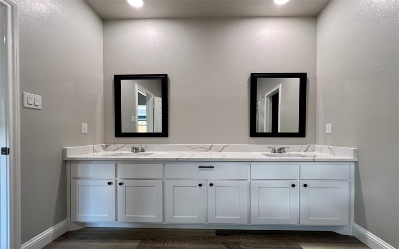 4701 Lee Street, Greenville, TX 75401, 3 Habitaciones Habitaciones , ,2 BañosBaños,Residential,En Venta,4701 Lee Street,20983125